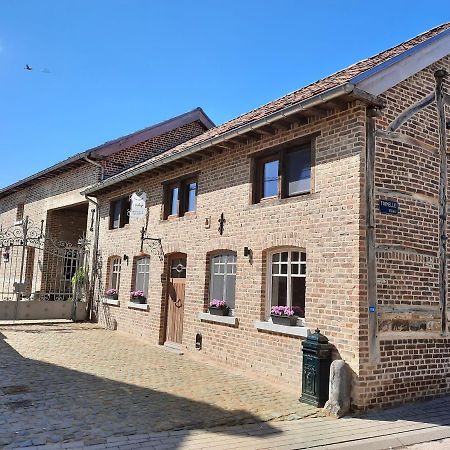 Het Stalhuys Villa Riemst Bagian luar foto