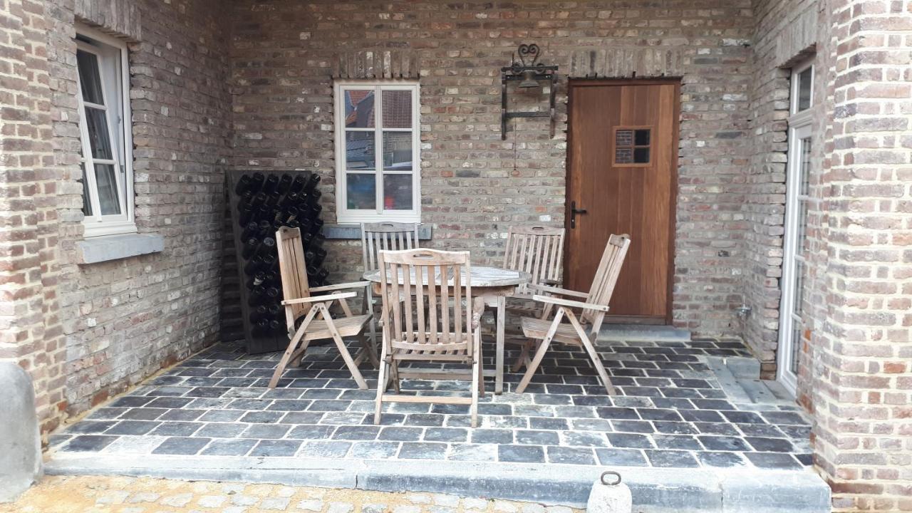 Het Stalhuys Villa Riemst Bagian luar foto