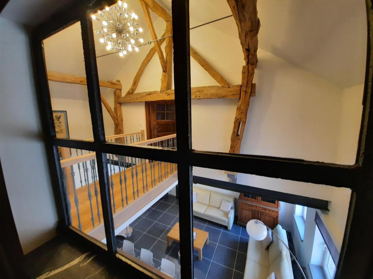 Het Stalhuys Villa Riemst Bagian luar foto