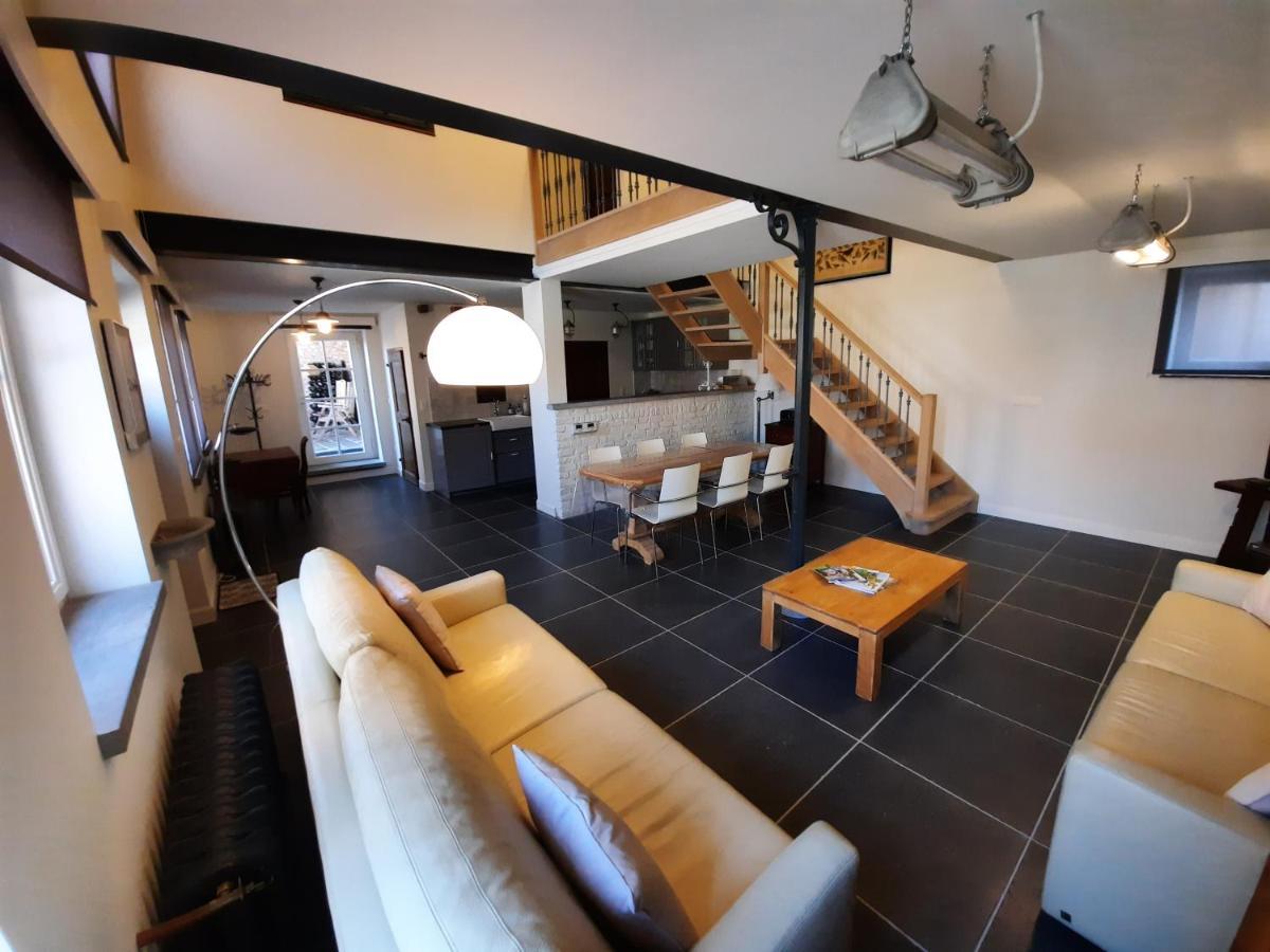 Het Stalhuys Villa Riemst Bagian luar foto