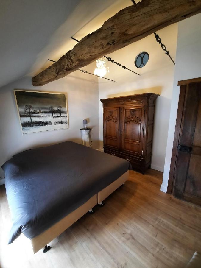 Het Stalhuys Villa Riemst Bagian luar foto