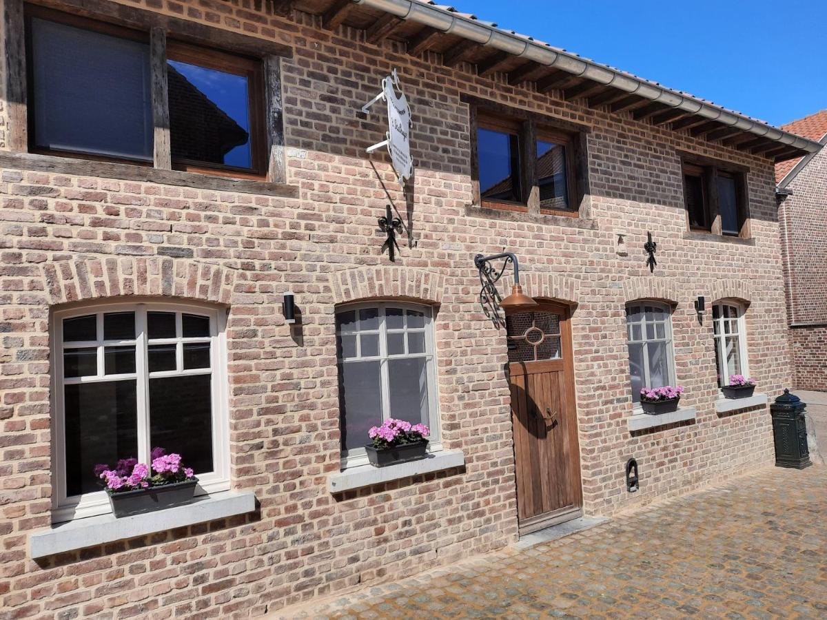 Het Stalhuys Villa Riemst Bagian luar foto